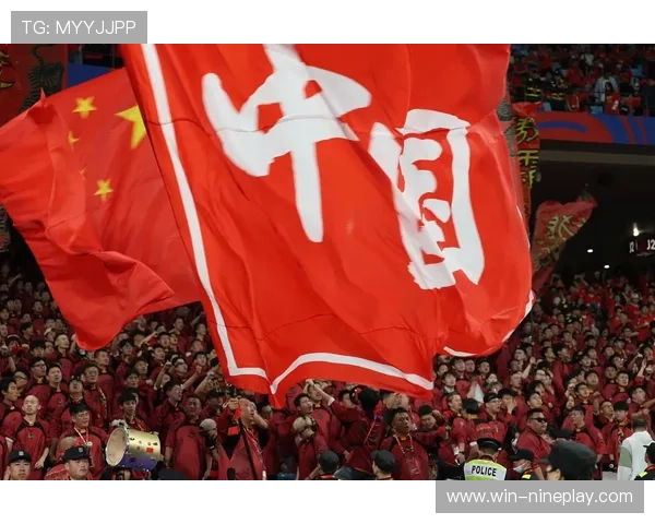 球星对中国足球态度恶劣引发争议 影响国内球迷情绪与发展潜力