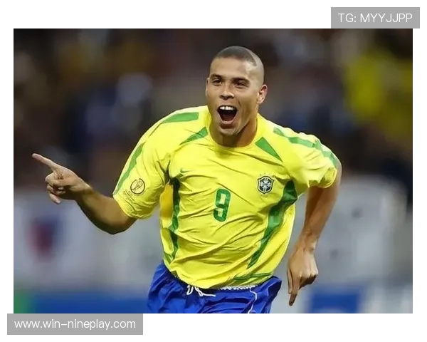 足球球星pin的成长历程与辉煌成就深度解析